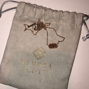 Elisa Rose Gold Pendant Necklace in Drusy